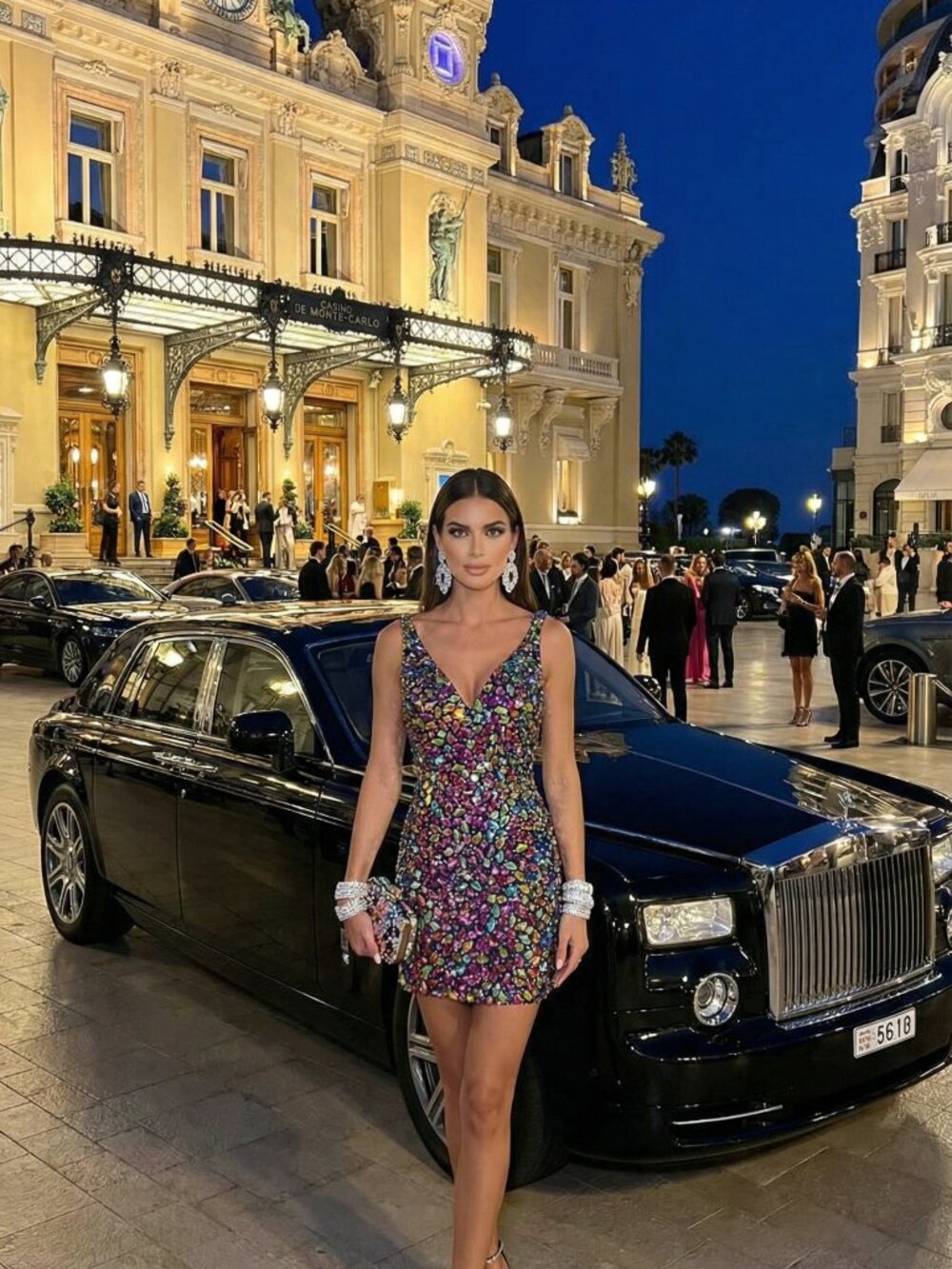 Stunning Couture Designer Crystals Beaded Runway Glamorous Cocktail Party Dress